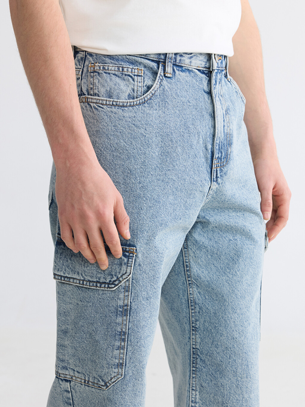 Baggy Fit Men's Jeans-4