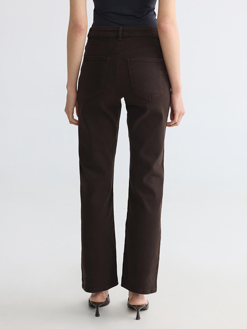 Kahverengi Straight Fit Kadın Jean Pantolon-3