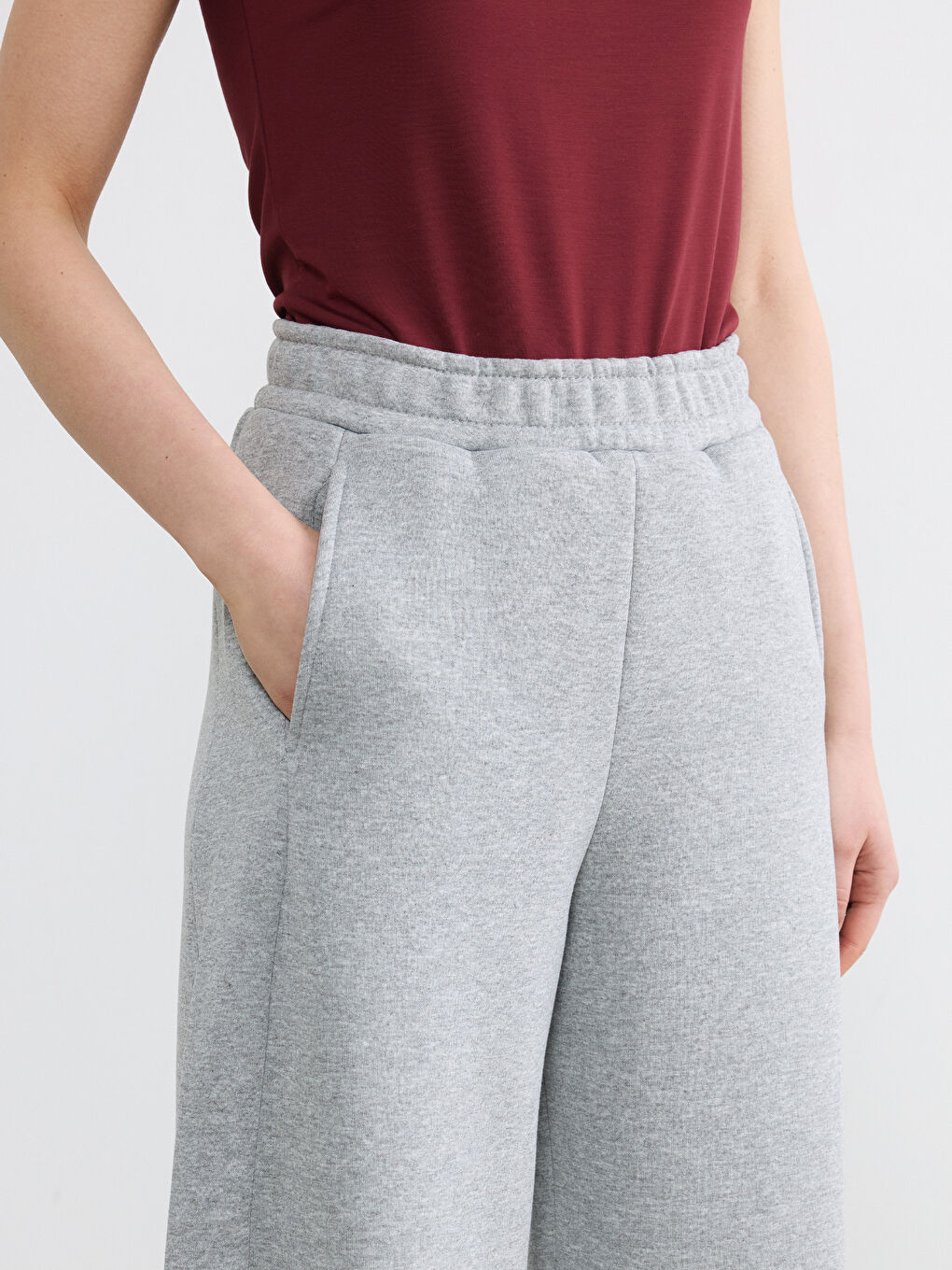 Gri Beli Lastikli Kadın Eşofman Altı-3