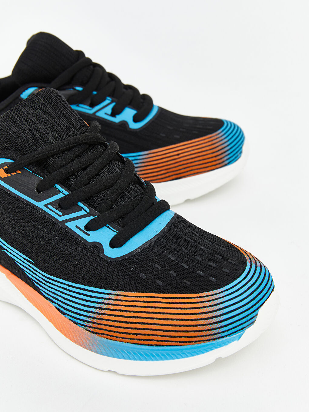 Siyah Bağcıklı Erkek Çocuk Spor Ayakkabı-2