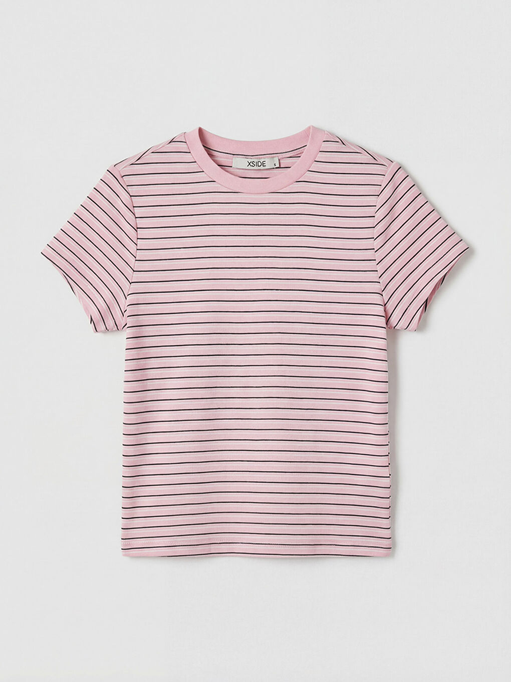 Pembe Bisiklet Yaka Çizgili Kadın Tişört