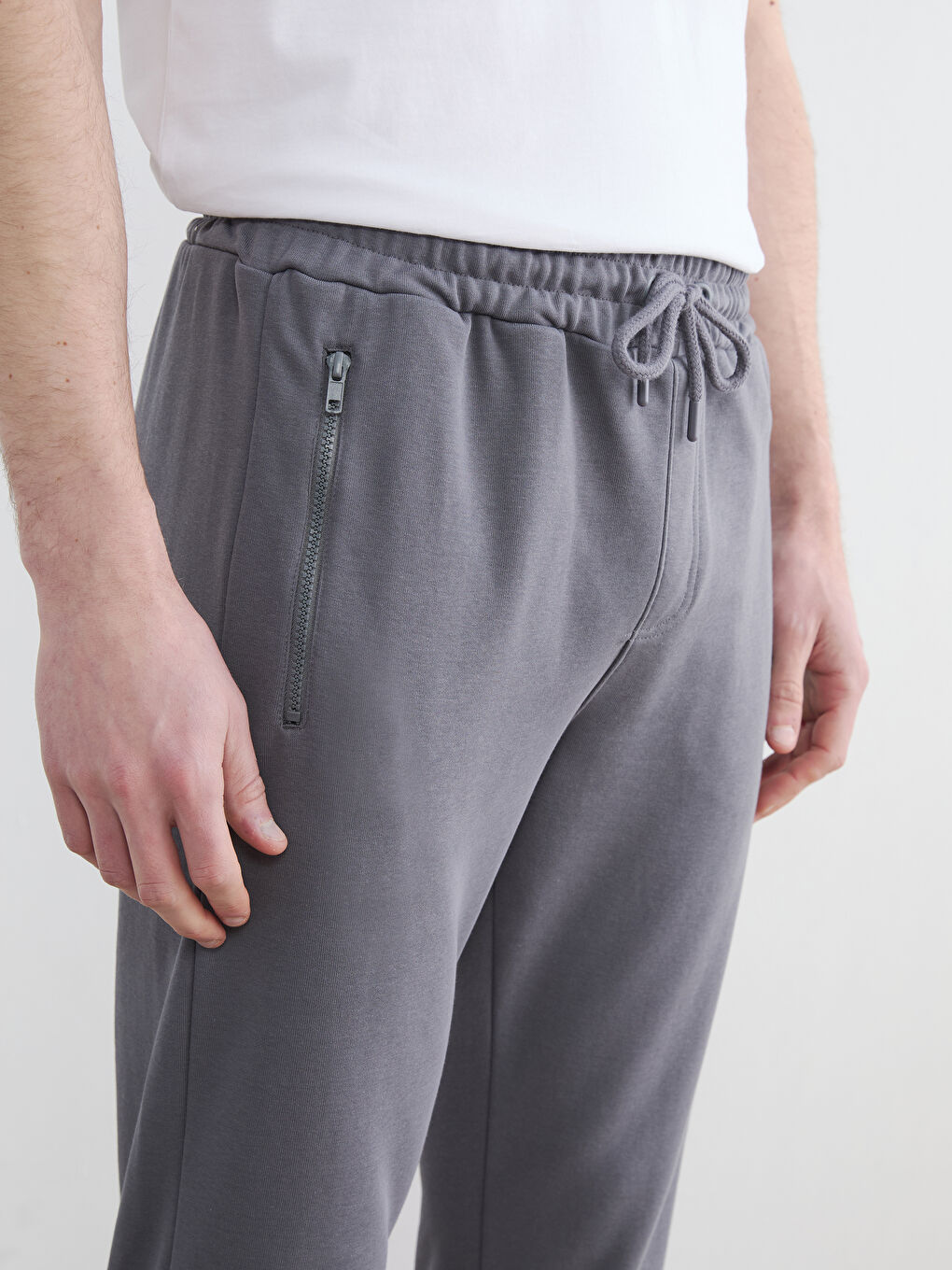 Gri Standart Kalıp Erkek Jogger Eşofman Altı-2