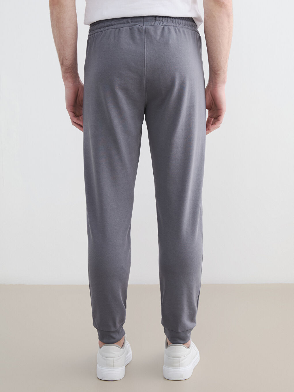 Gri Standart Kalıp Erkek Jogger Eşofman Altı-3
