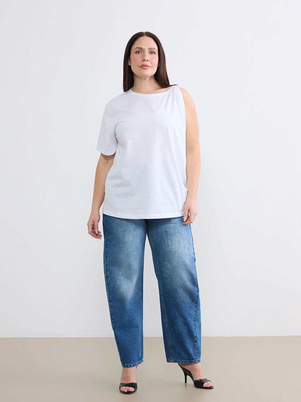 Mavi Yüksek Bel Mom Fit Kadın Jean Pantolon