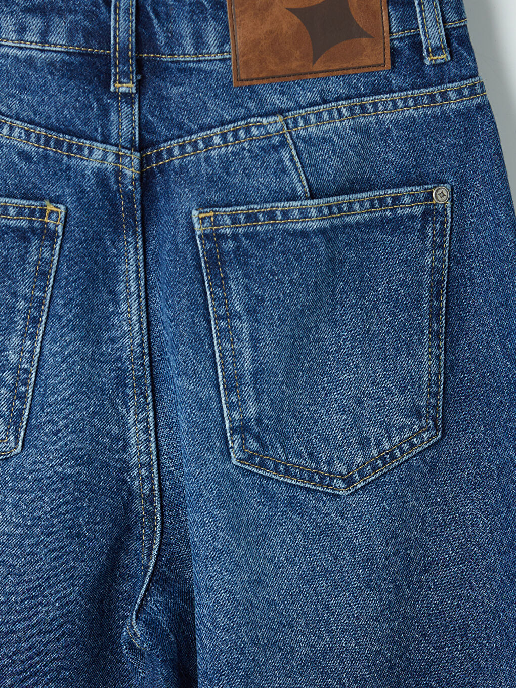 Mavi Yüksek Bel Mom Fit Kadın Jean Pantolon-8