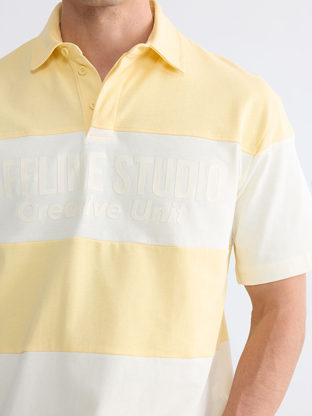 Sarı Polo Yaka Renk Bloklu Erkek Tişört-2