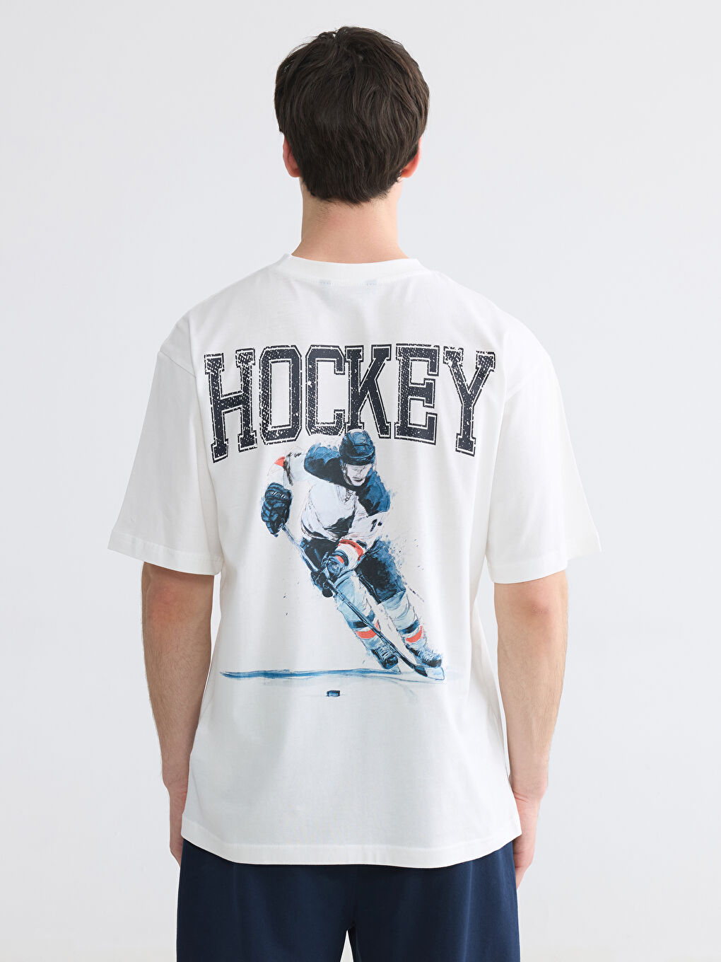 Beyaz Bisiklet Yaka Penye Erkek Tişört-3