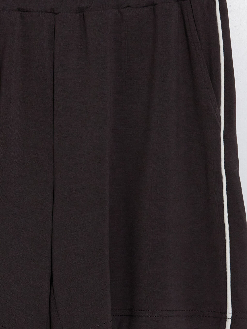 Kahverengi Beli Lastikli Soft Touch Kadın Spor Şort-2