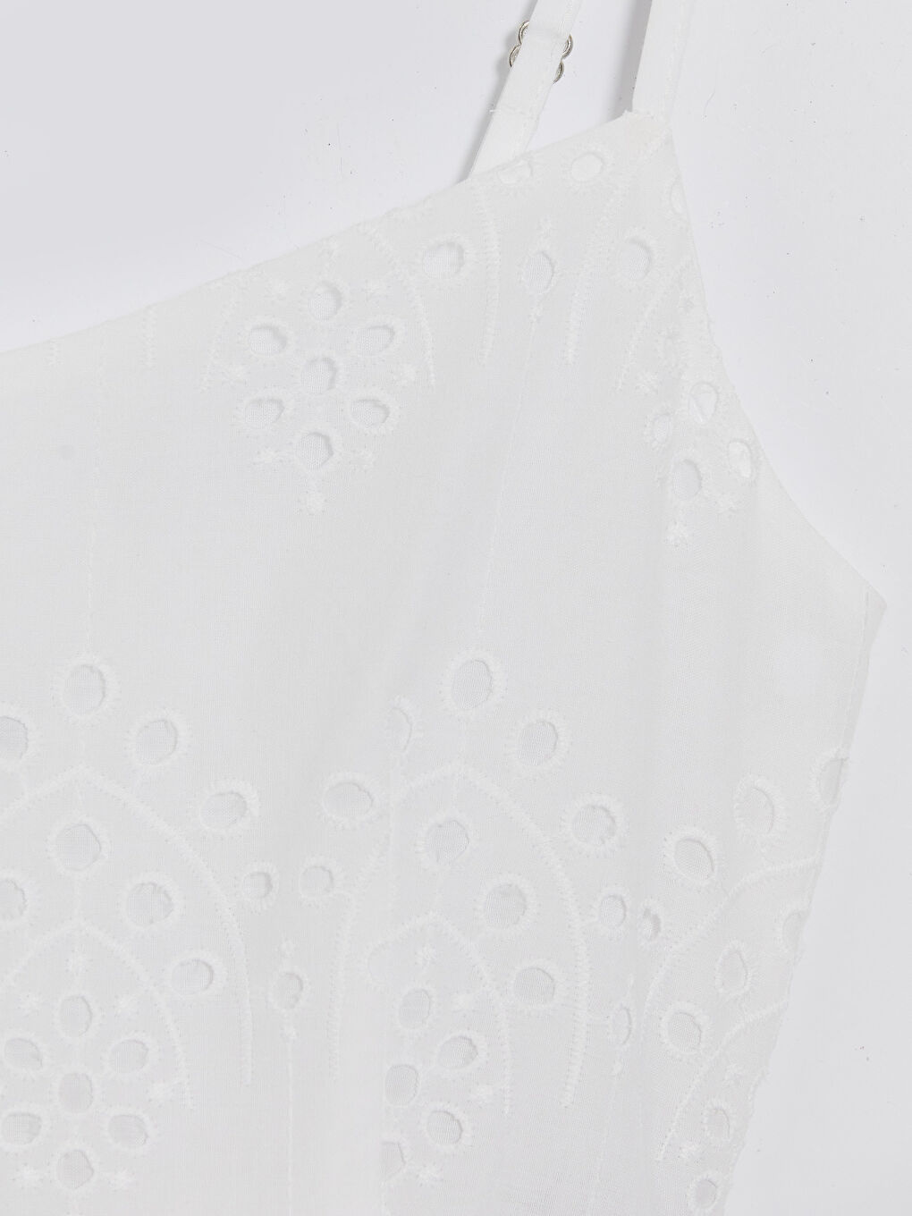 Beyaz İp Askılı Belden Oturtmalı Brode Elbise-2