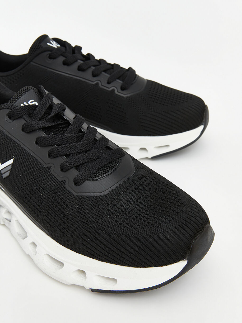 Siyah Fileli Erkek Spor Ayakkabı-2