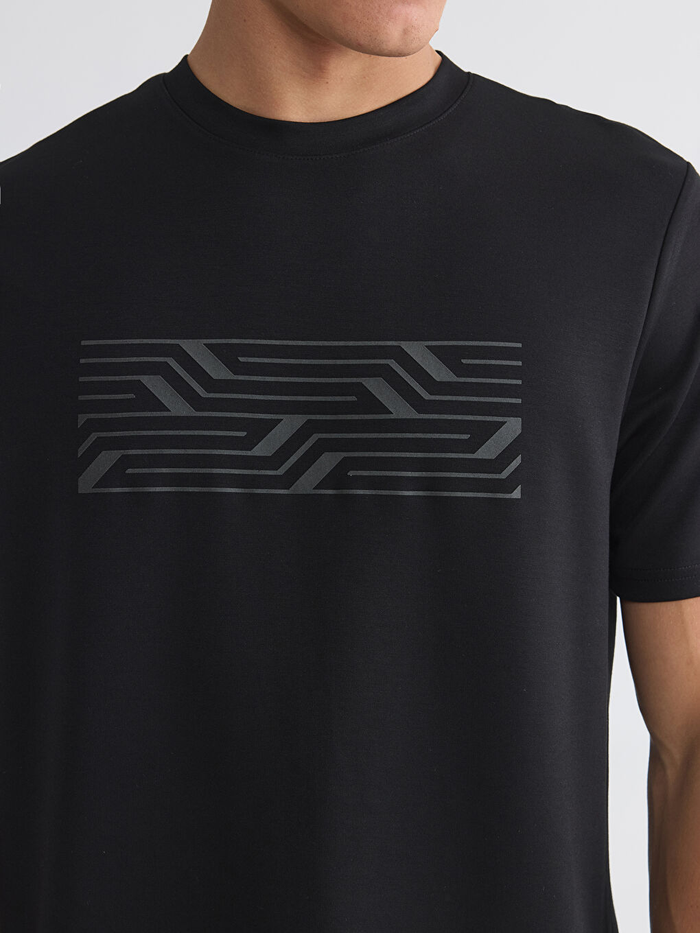 Muška majica sa okruglim izrezom i štampom-2