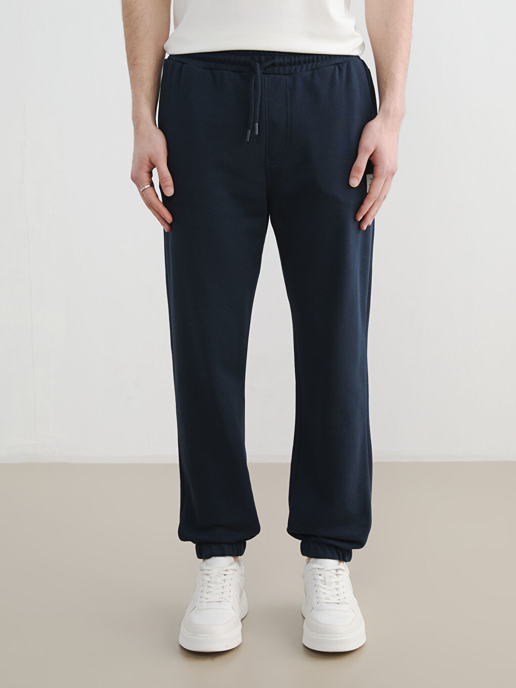 Lacivert Standart Kalıp Erkek Jogger Eşofman Alt-1