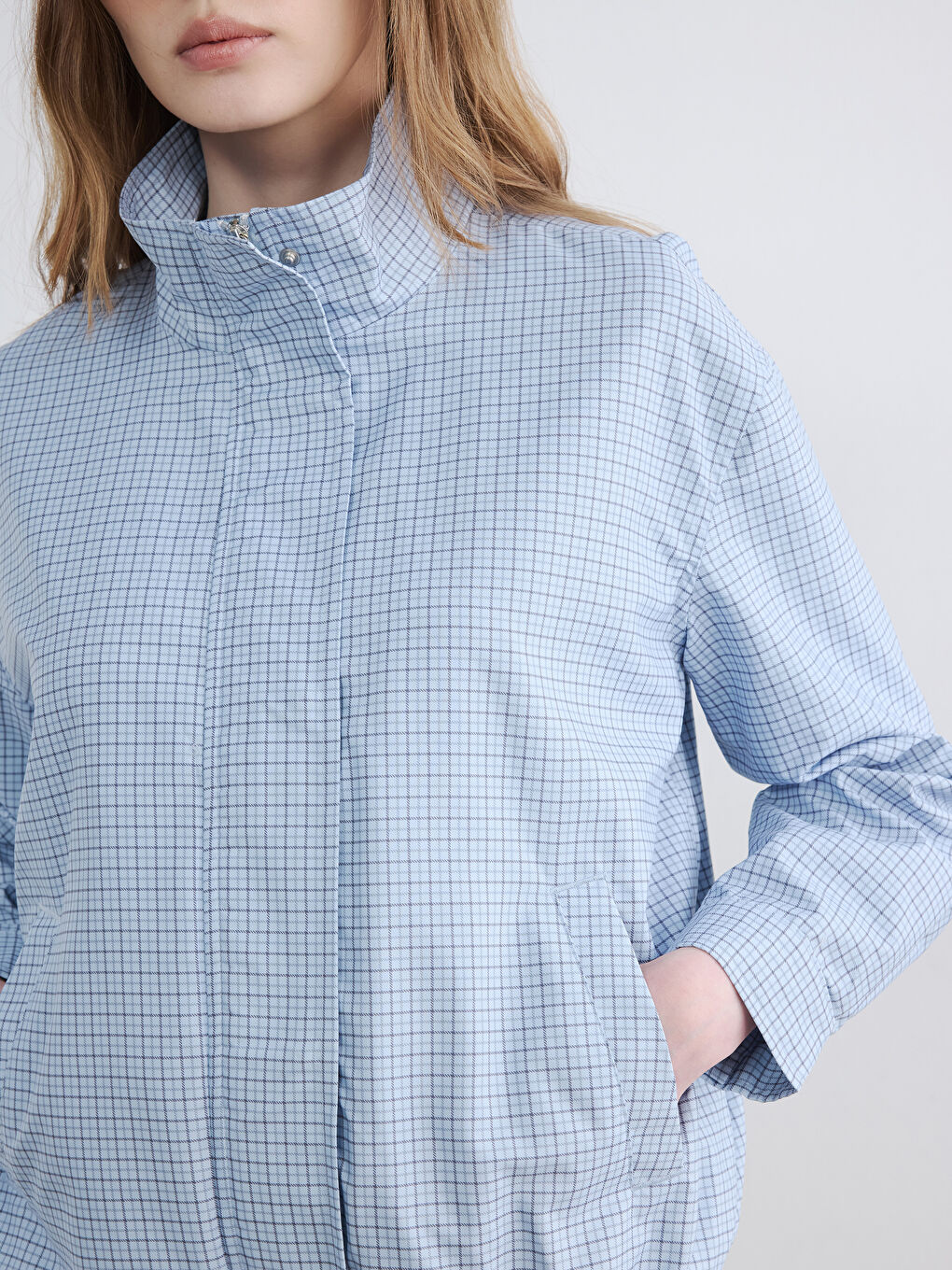 Mock Neck Plaid Oversize Women's Raincoat-3