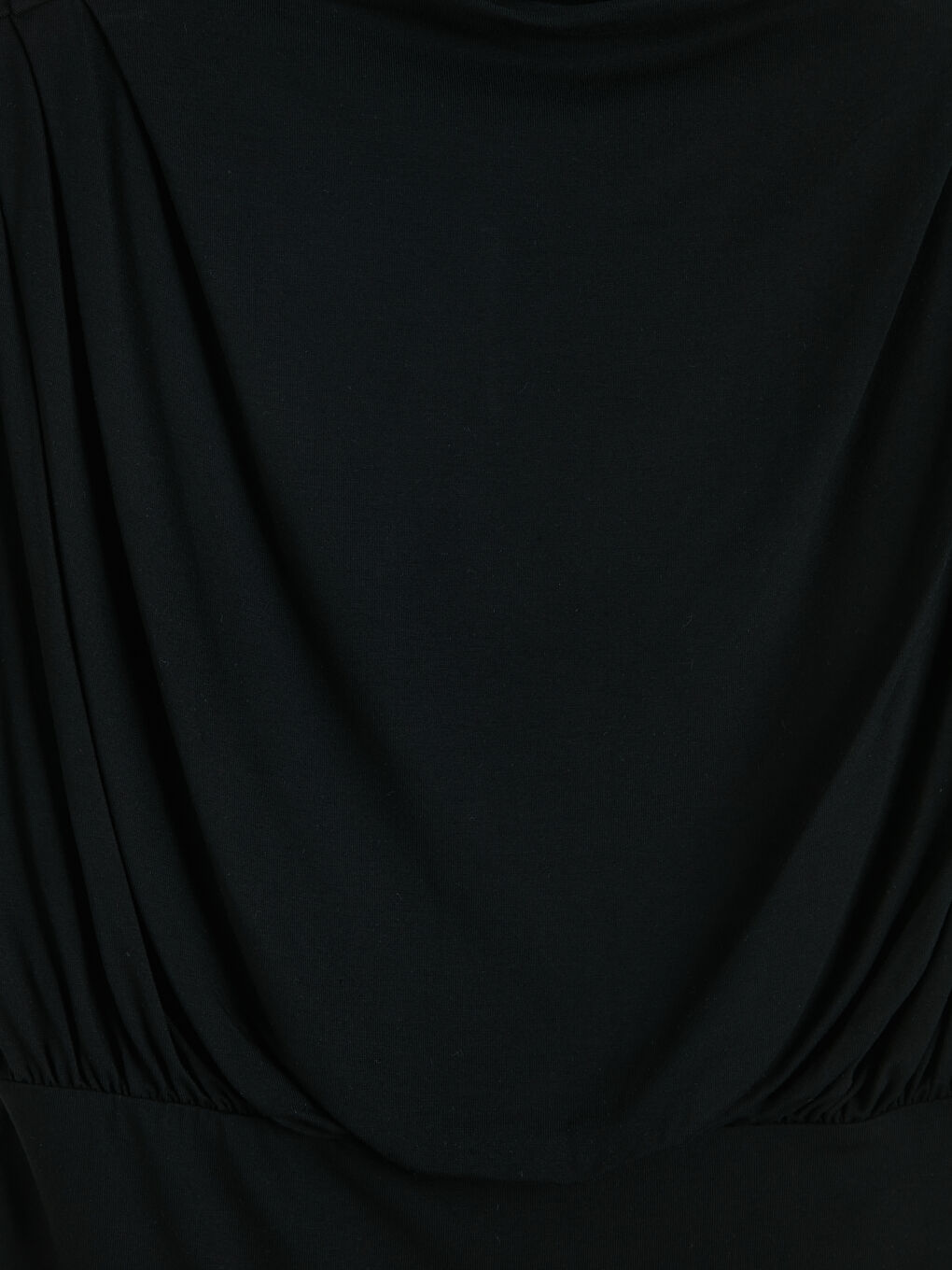 Siyah Dik Yaka Büzgülü Bluz-2