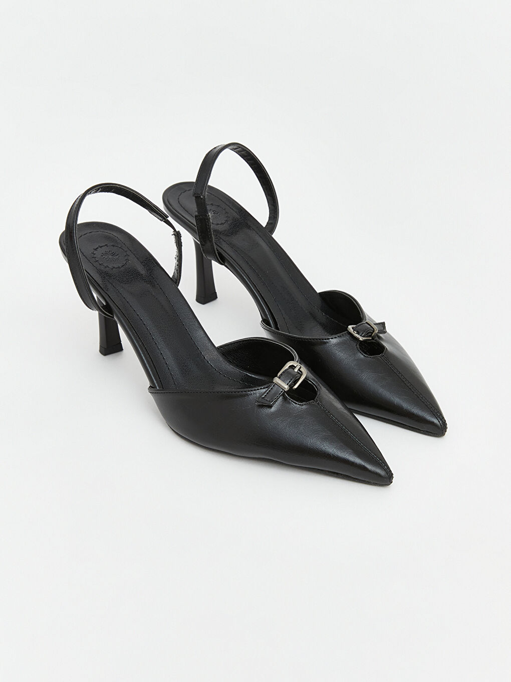 Siyah Sivri Burunlu Kadın Topuklu Ayakkabı