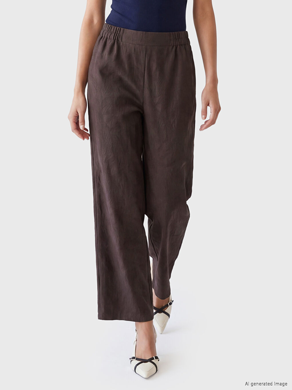 Beli Lastikli Nakışlı Kadın Pantolon-1
