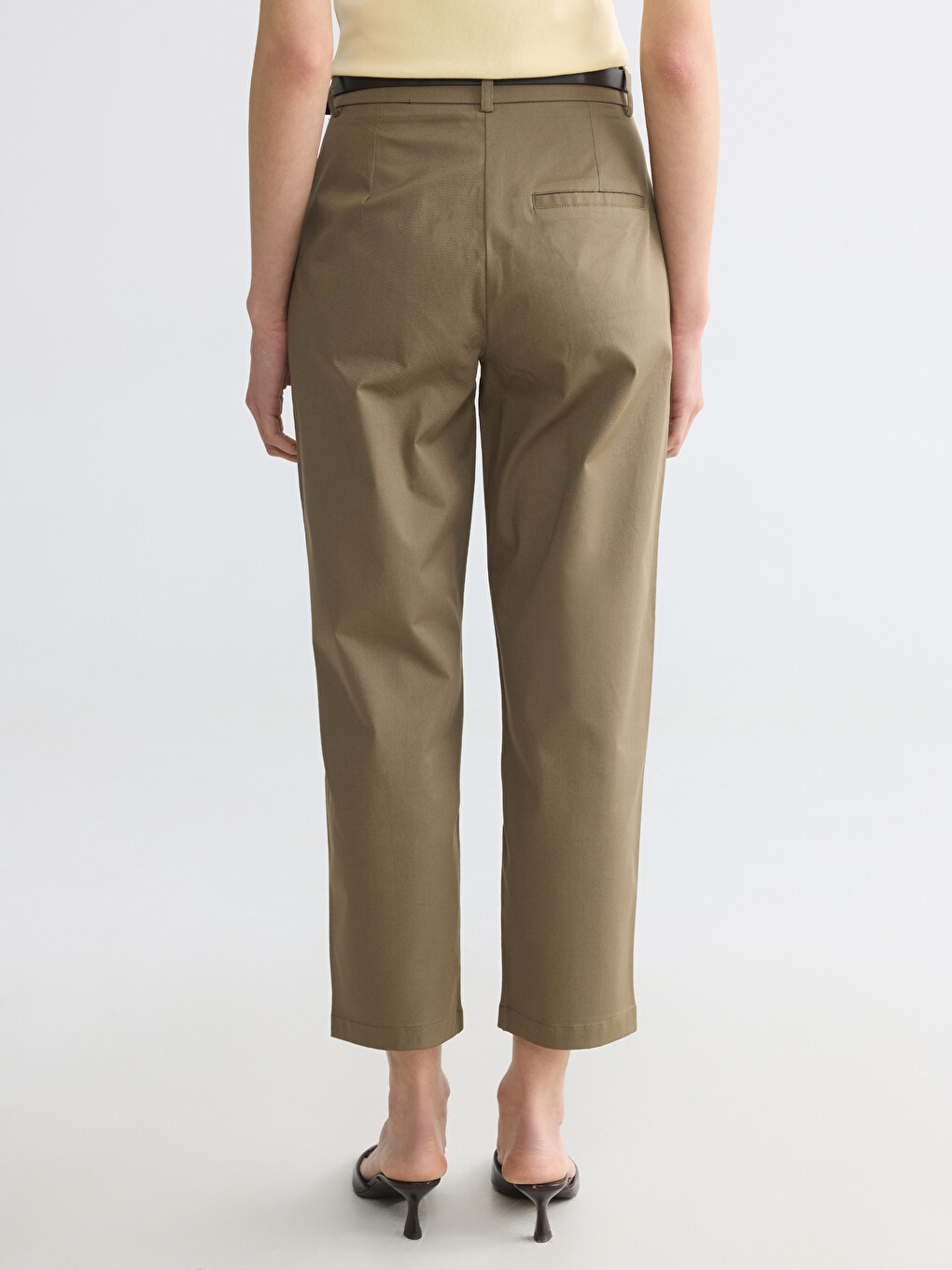 Ženske pantalone od gabardina sa kaišem u struku-3