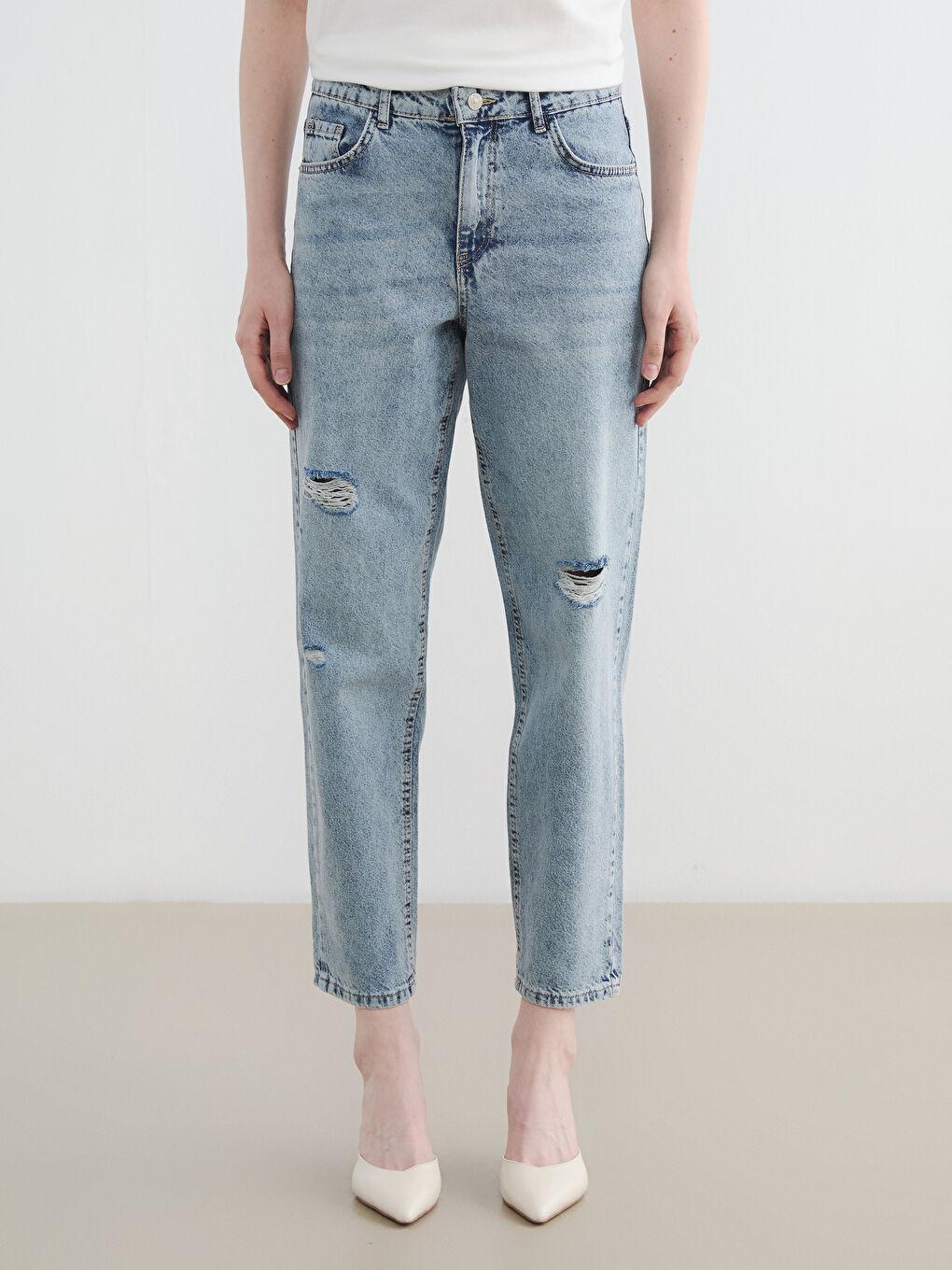İndigo Boyfriend Fit Kadın Yırtık Jean Pantolon-1
