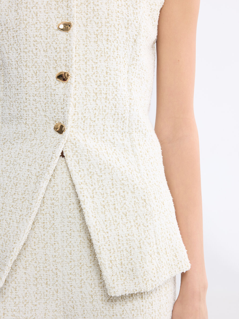 Beyaz Bisiklet Yaka Desenli Kadın Yelek	-2