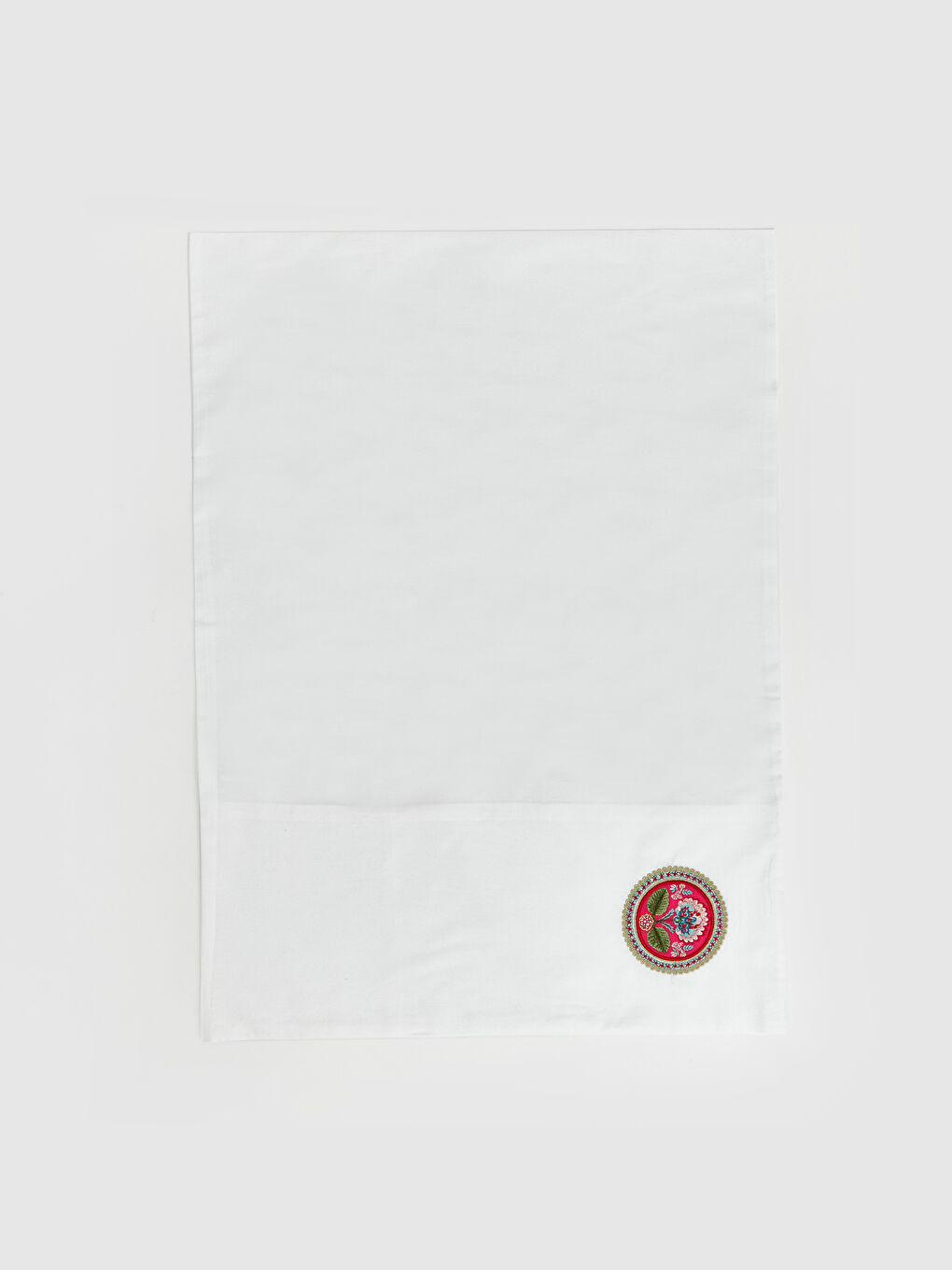 Beyaz Çiçek Nakışlı Pamuklu Yastık Kılıfı 2'li 50x70 cm-3