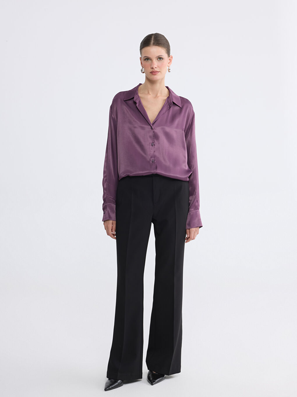 قميص ساتان نسائي-1