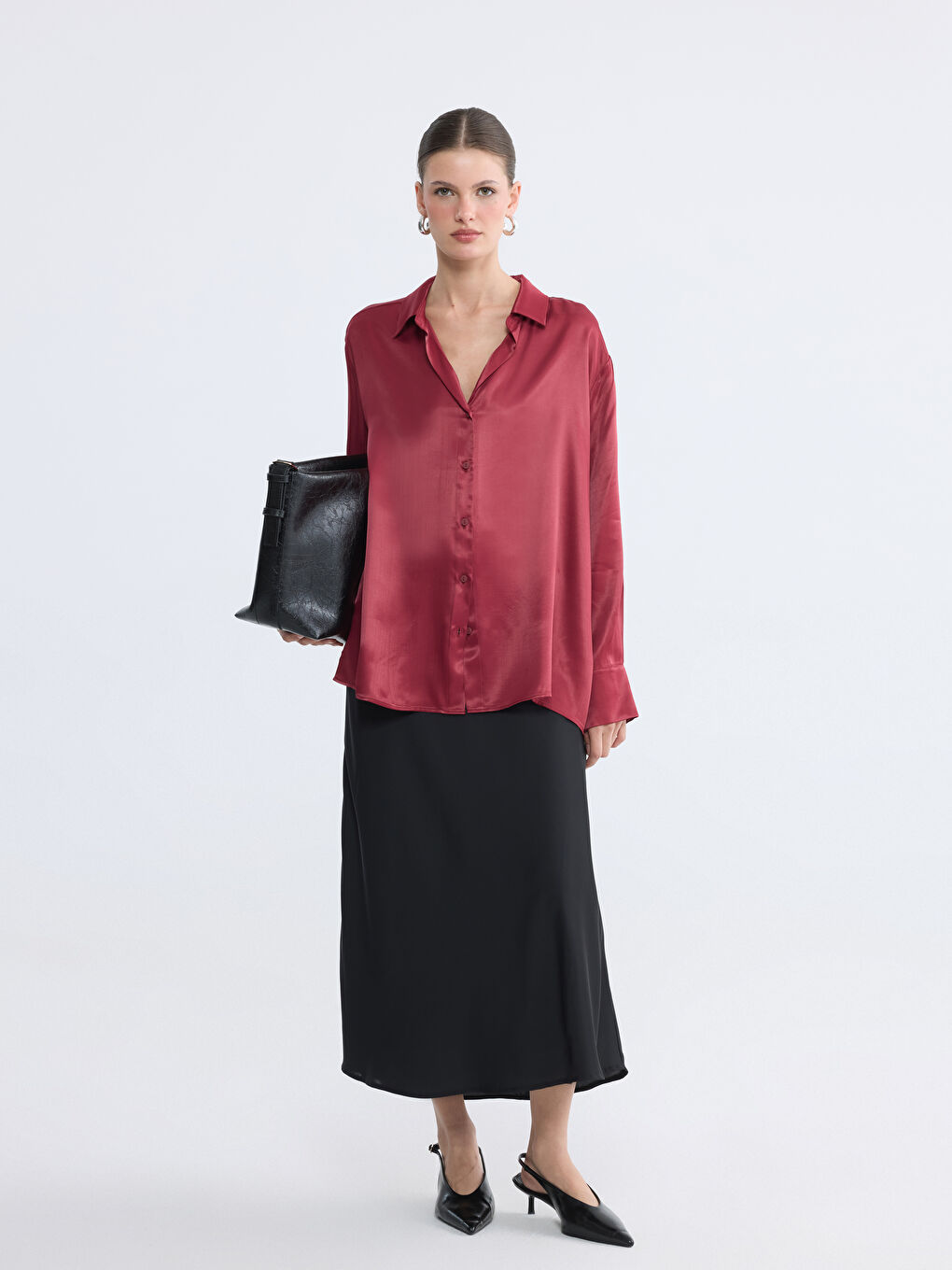 قميص ساتان نسائي-1