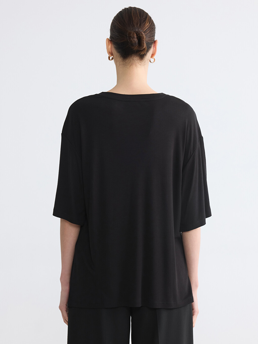 Crew Neck Patterned Blouse-3
