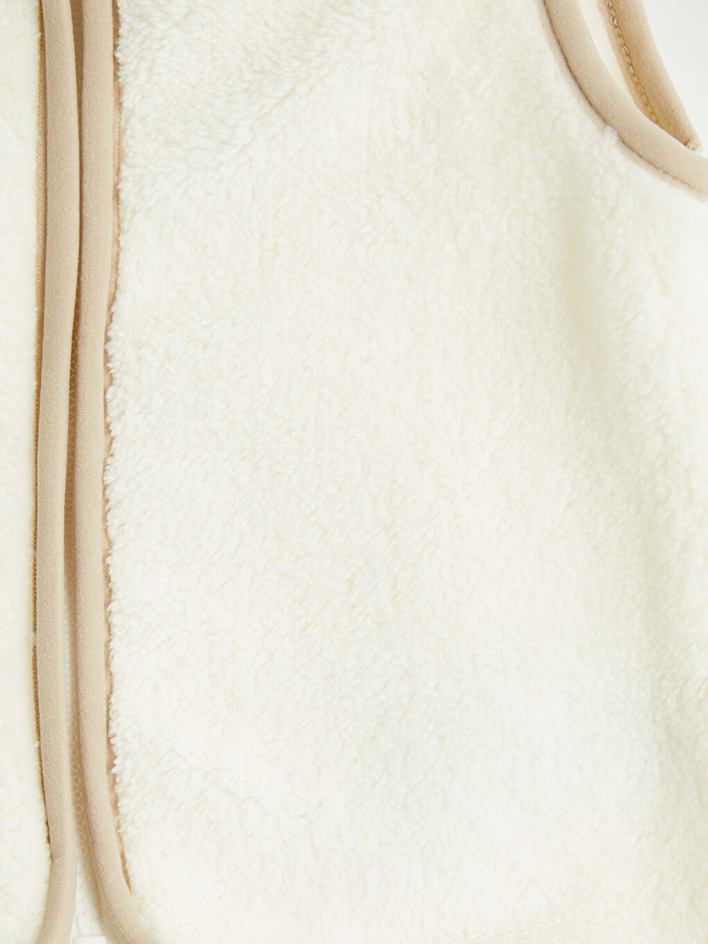 Ekru Dik Yaka Pelüş Erkek Bebek Yelek-2