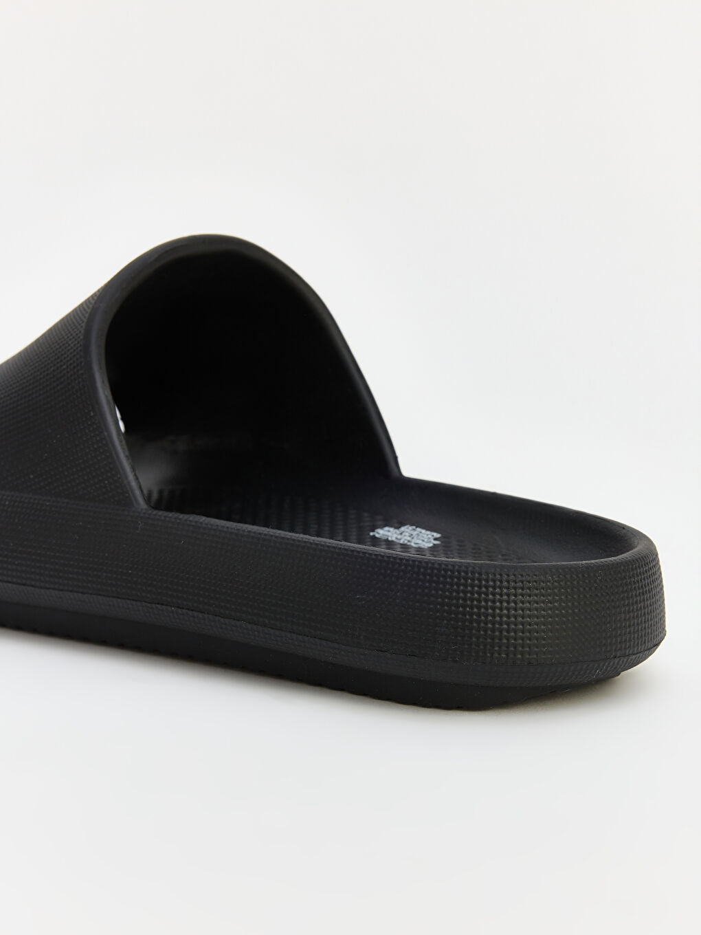 Siyah Tek Bantlı Erkek Terlik-3