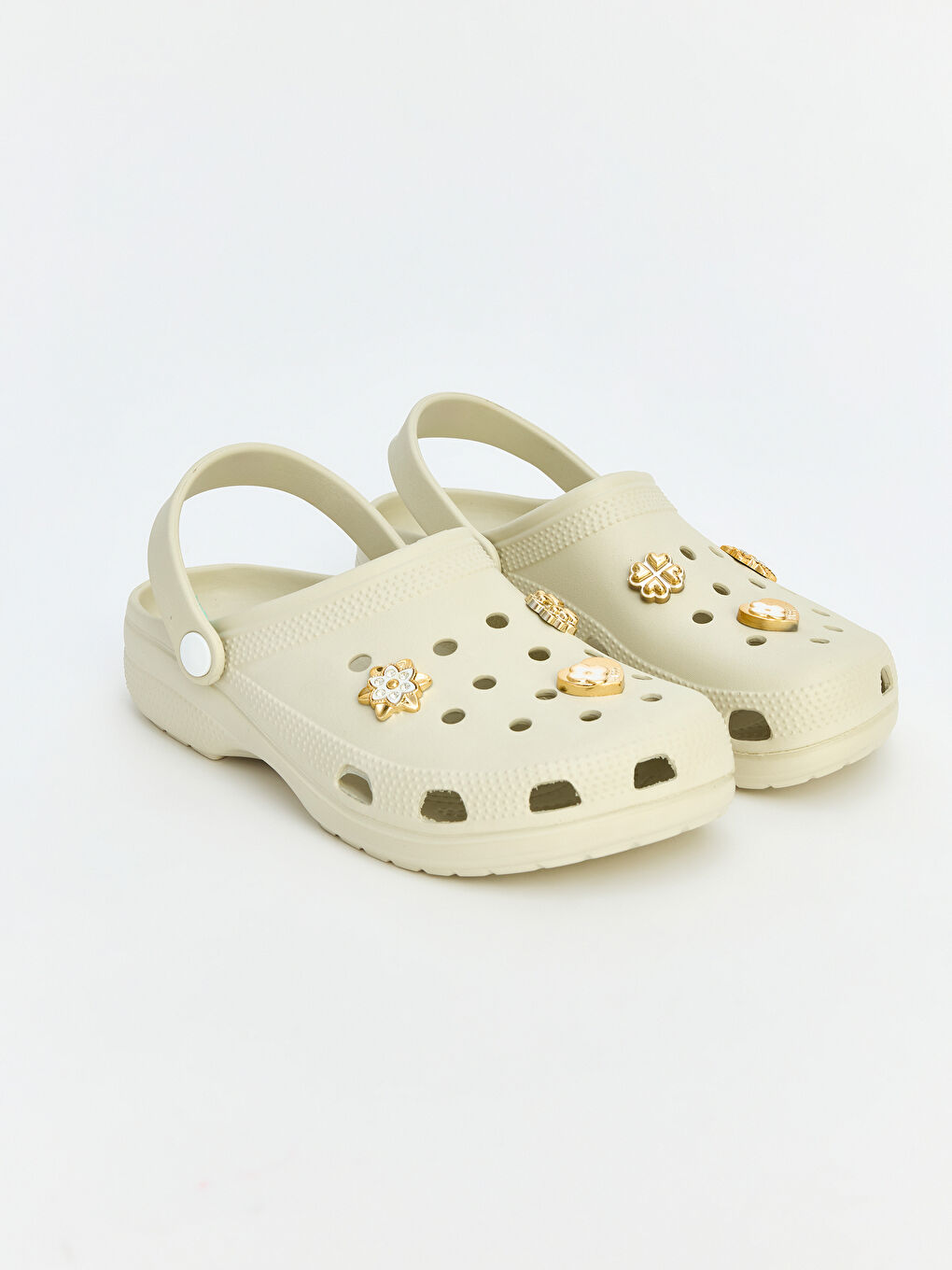 Bej Aksesuarlı Kadın Plaj Sandaleti