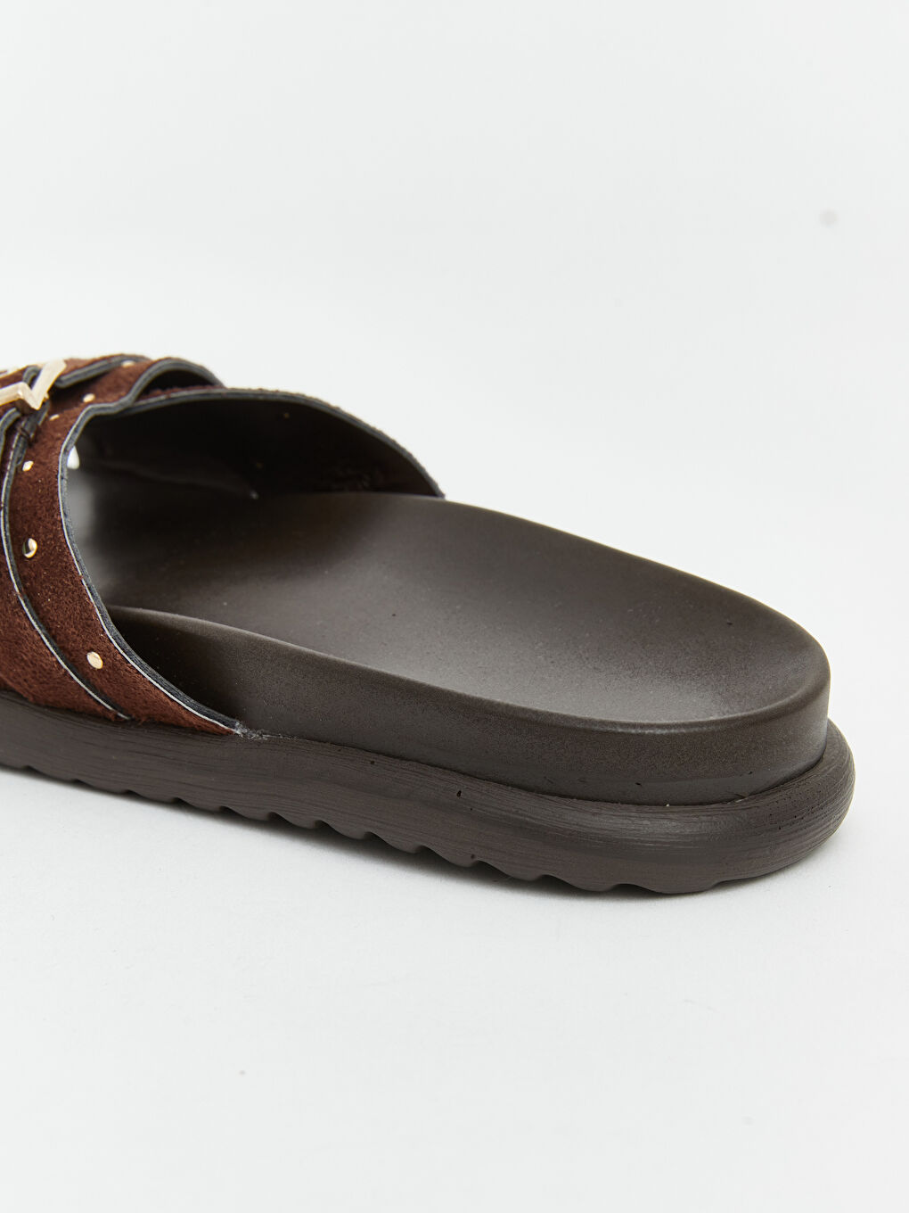 Kahverengi Zımba Detaylı Kadın Çapraz Bantlı Terlik-4