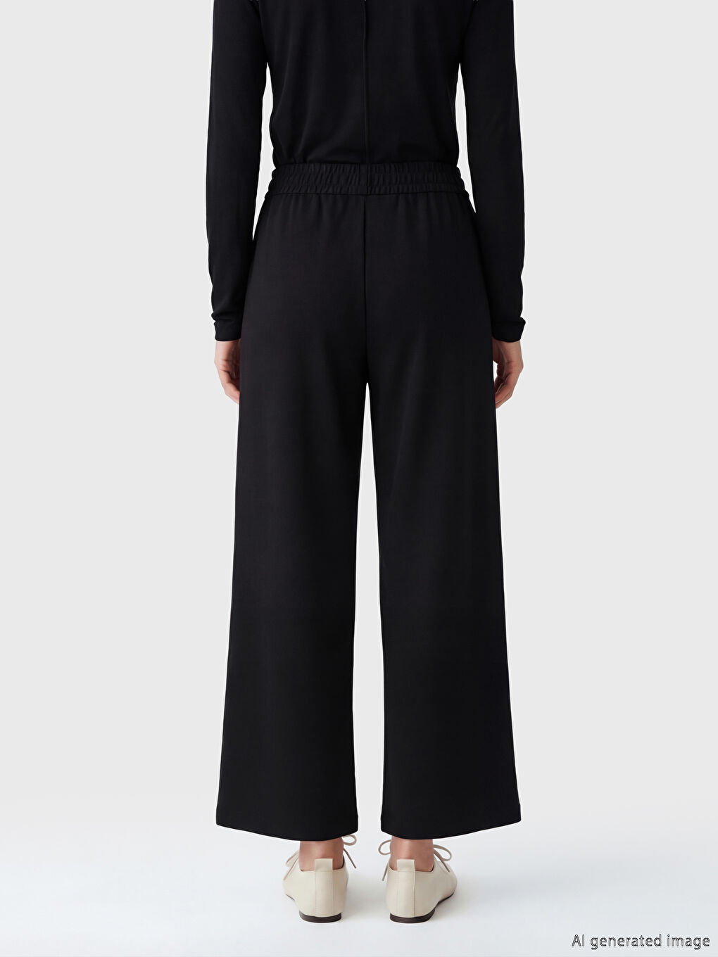 Siyah Beli Lastikli Kadın Eşofman Altı-3