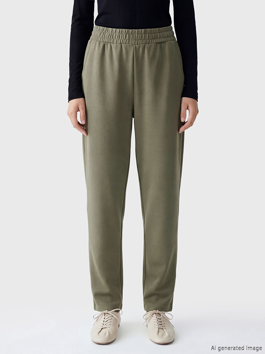 Haki Beli Lastikli Kadın Eşofman Altı-1