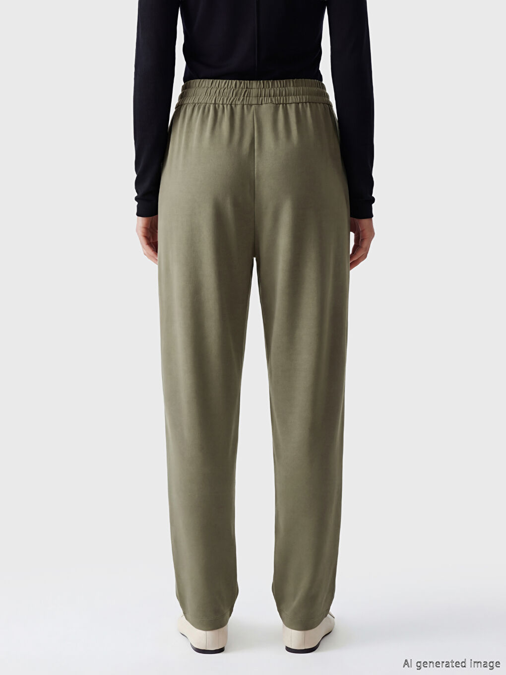 Haki Beli Lastikli Kadın Eşofman Altı-3