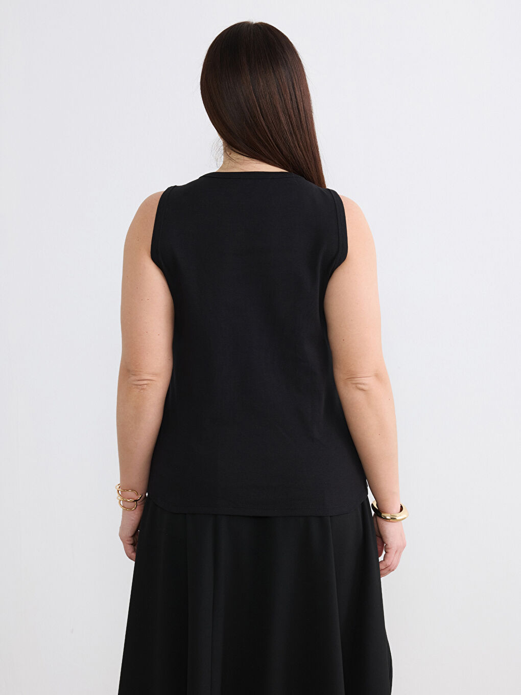 Siyah Büyük Beden Pencere Detaylı Kadın Atlet-3