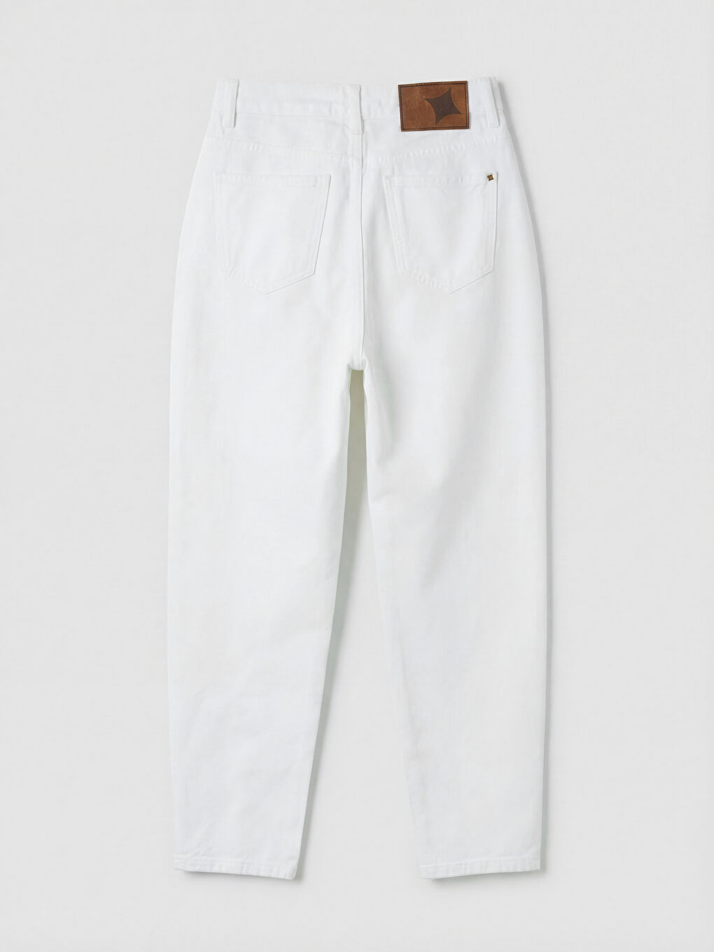 Beyaz Yüksek Bel Mom Fit Kadın Jean Pantolon-1