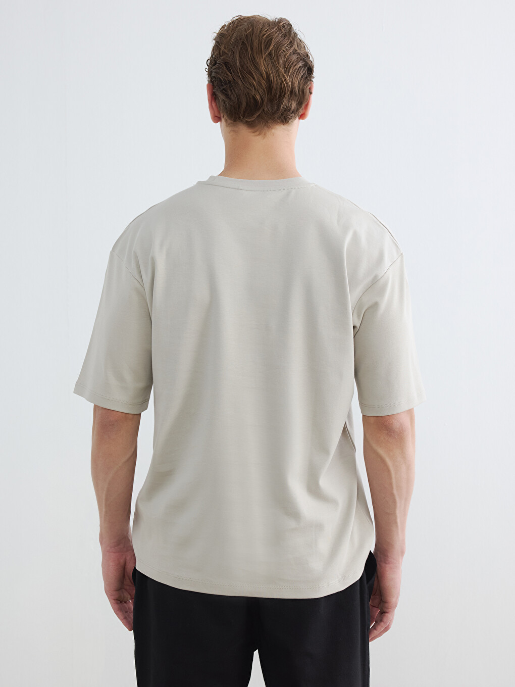 Loose Fit Crew Neck Printed Men's T-Shirt-3