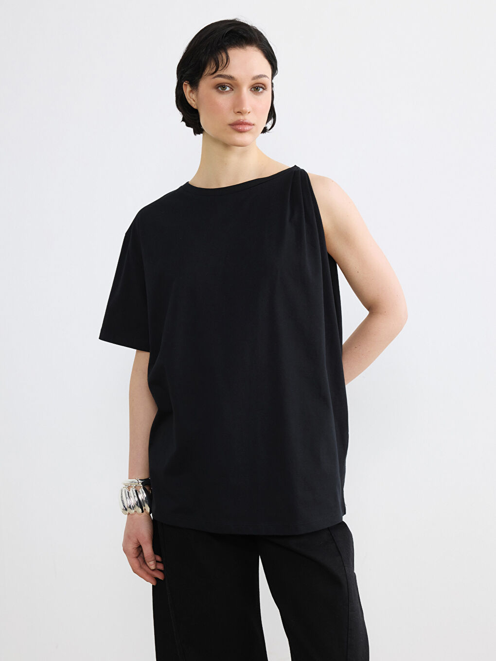 Siyah Bisiklet Yaka Büzgülü Bluz