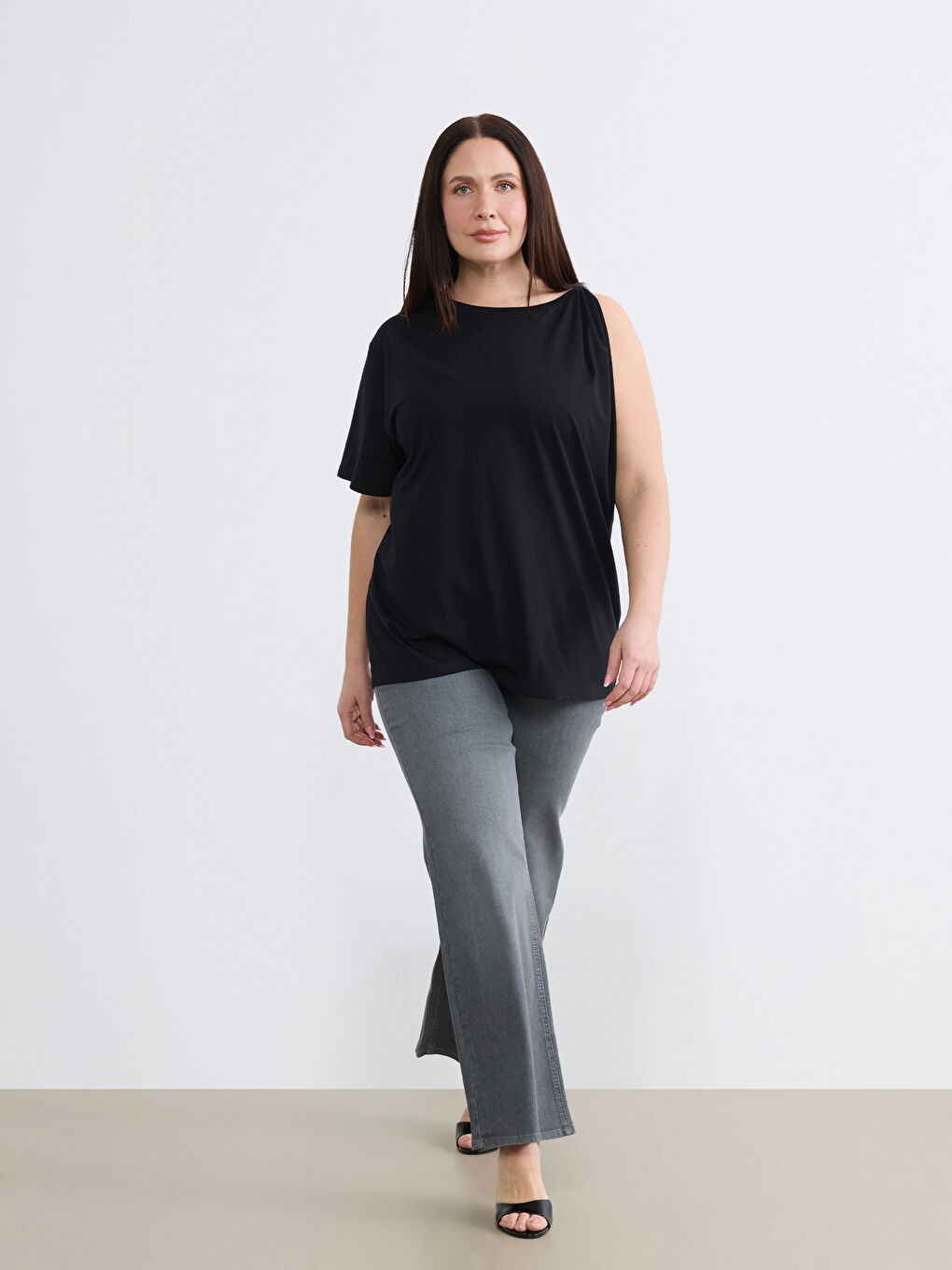 Siyah Bisiklet Yaka Büzgülü Bluz-5