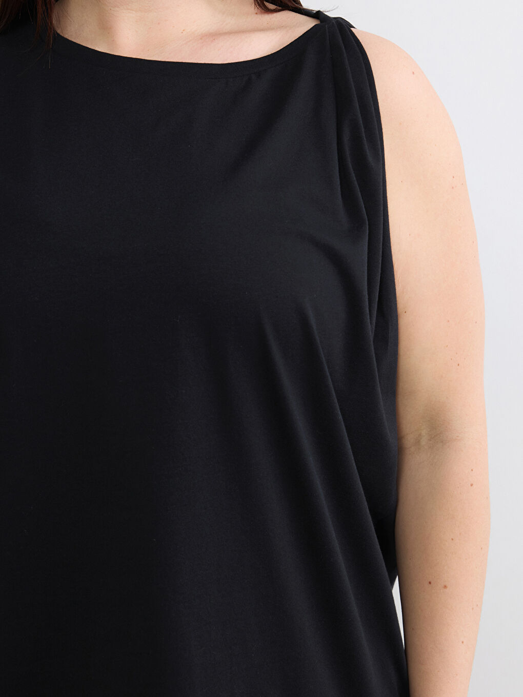 Siyah Bisiklet Yaka Büzgülü Bluz-6