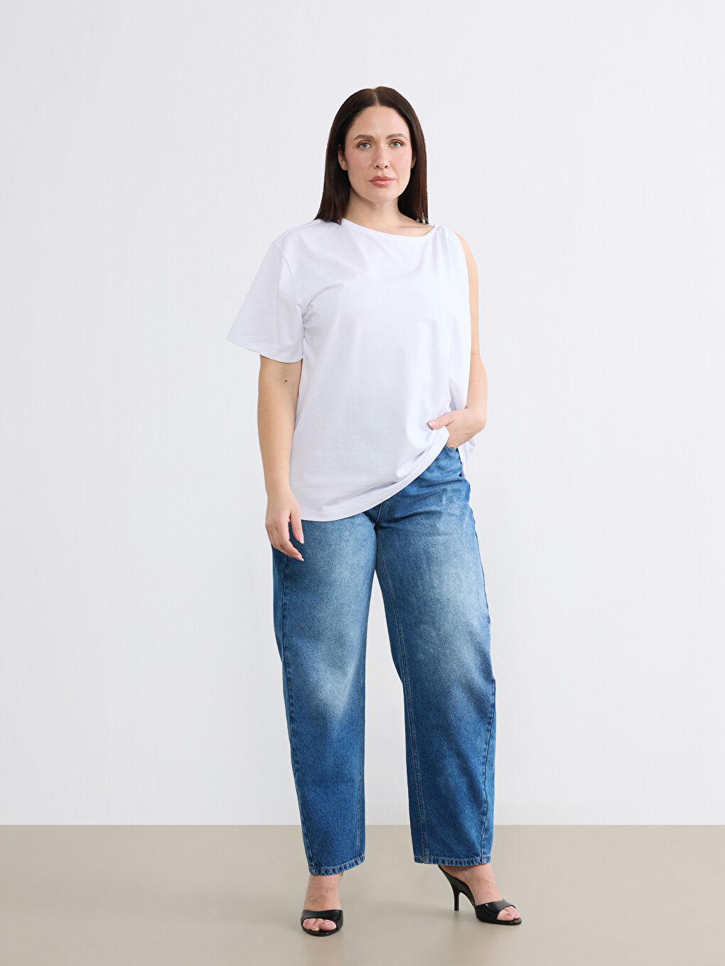 Beyaz Bisiklet Yaka Büzgülü Bluz-5