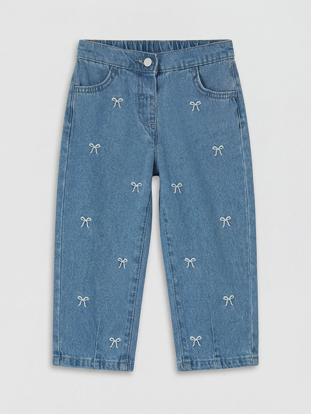 Mavi Relax Fit Kız Bebek Nakışlı Denim Pantolon