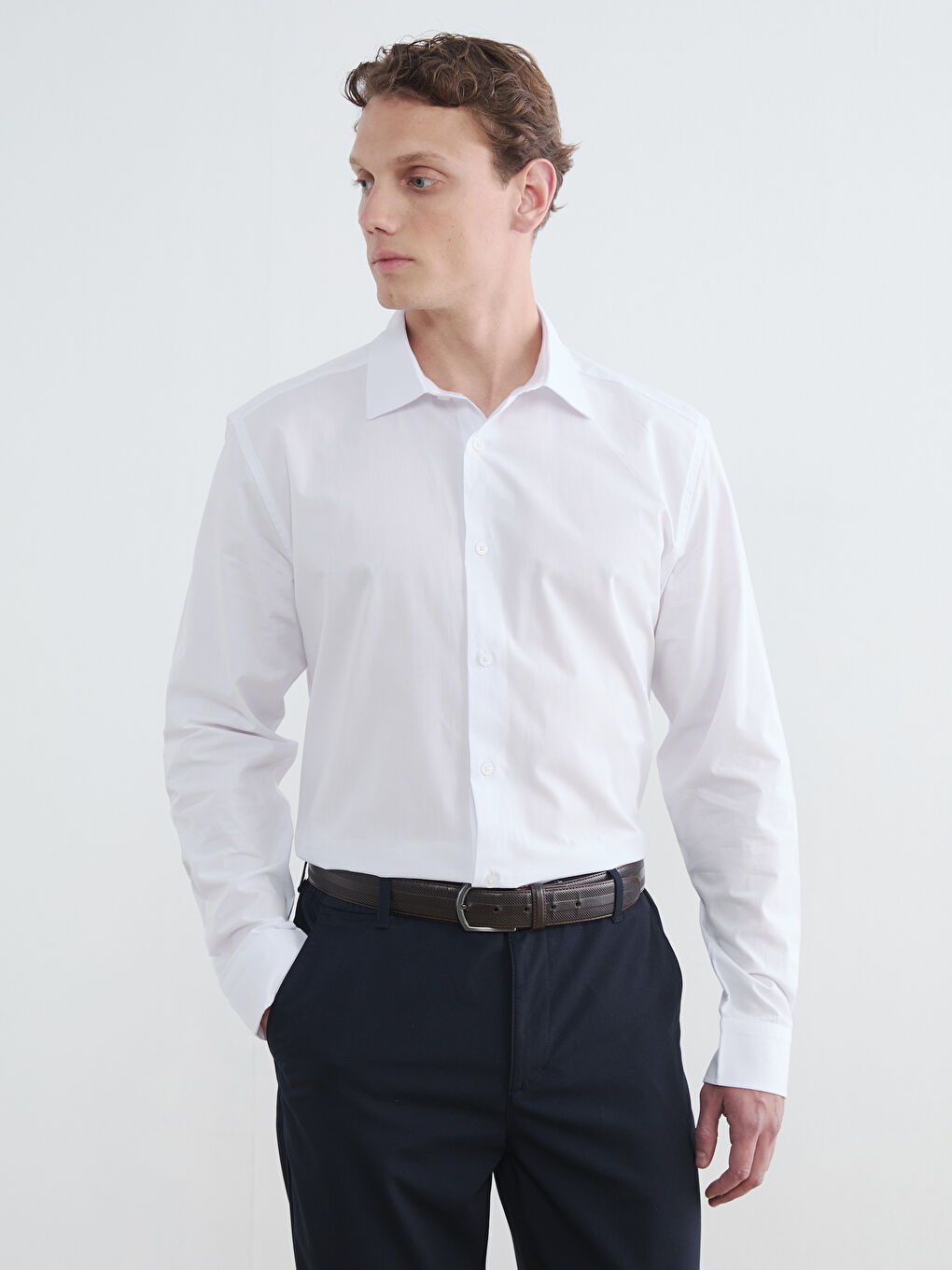 Beyaz Slim Fit Erkek Gömlek