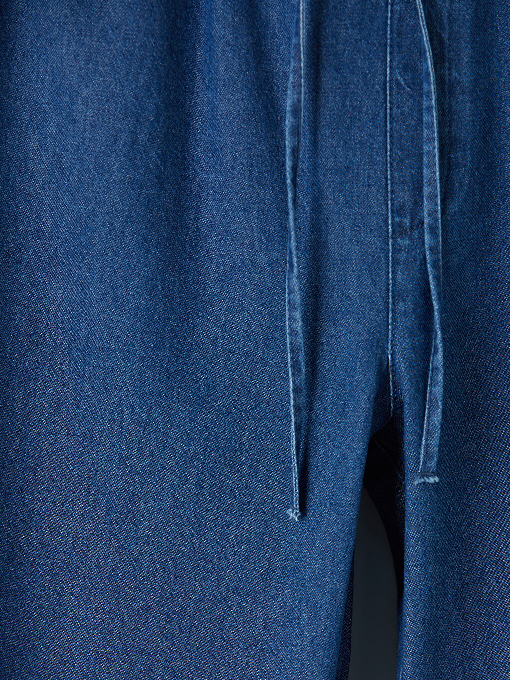 Mavi Beli Lastikli Mom Fit Kadın Jean Pantolon-2