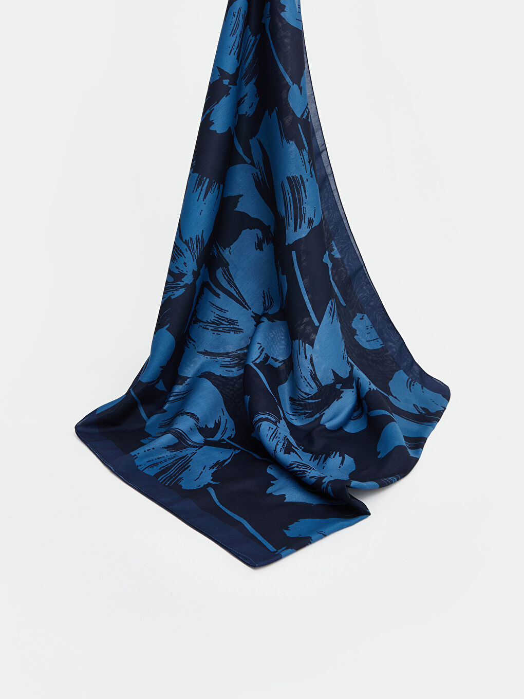 Mavi Desenli Kadın Şal