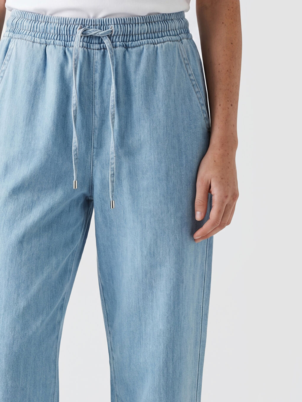 Elastic Waist Balloon Fit Women's Jeans-3