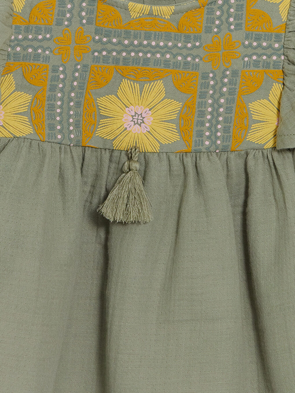 Yeşil Bisiklet Yaka Nakışlı Kız Bebek Müslin Elbise-2