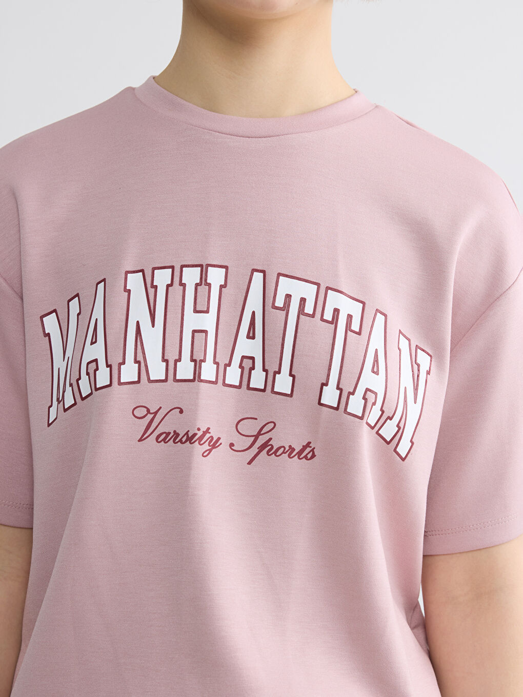 Pembe Bisiklet Yaka Manhattan Baskılı Kadın Tişört-2
