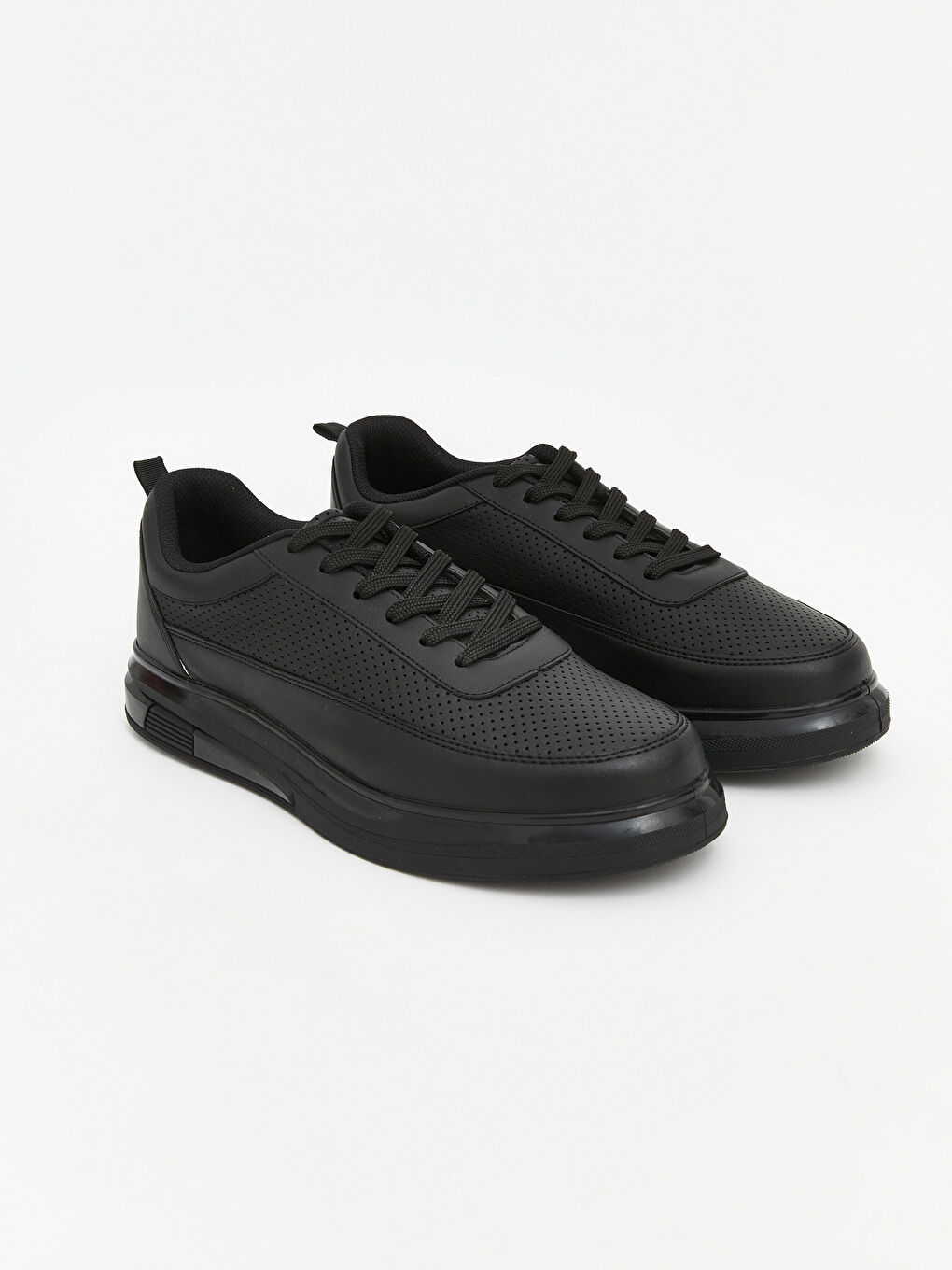 Siyah Deri Görünümlü Erkek Spor Ayakkabı