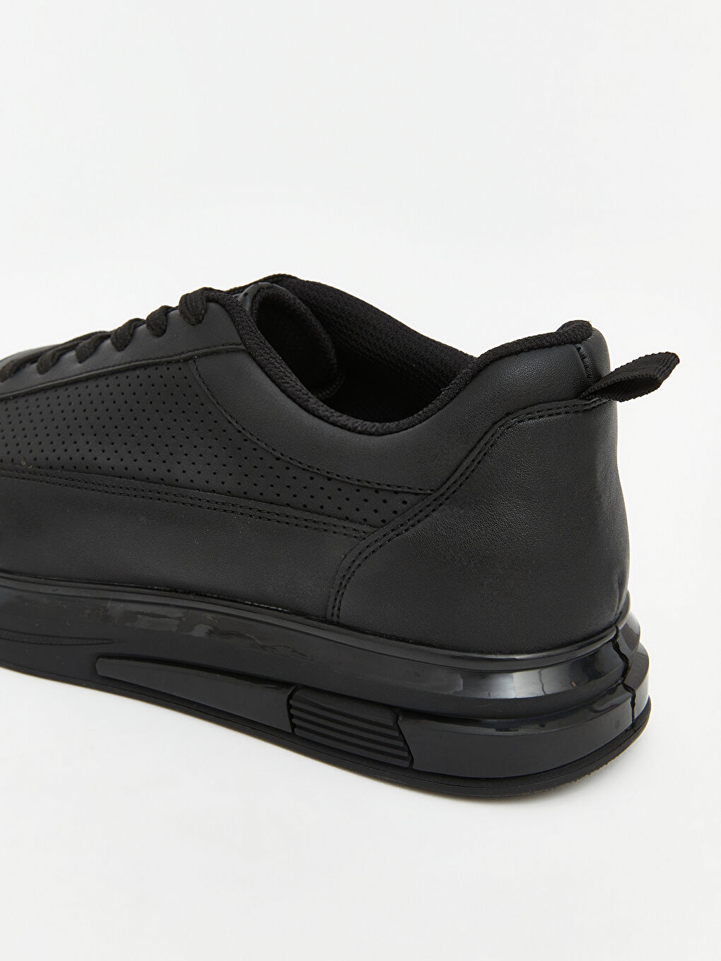 Siyah Deri Görünümlü Erkek Spor Ayakkabı-4